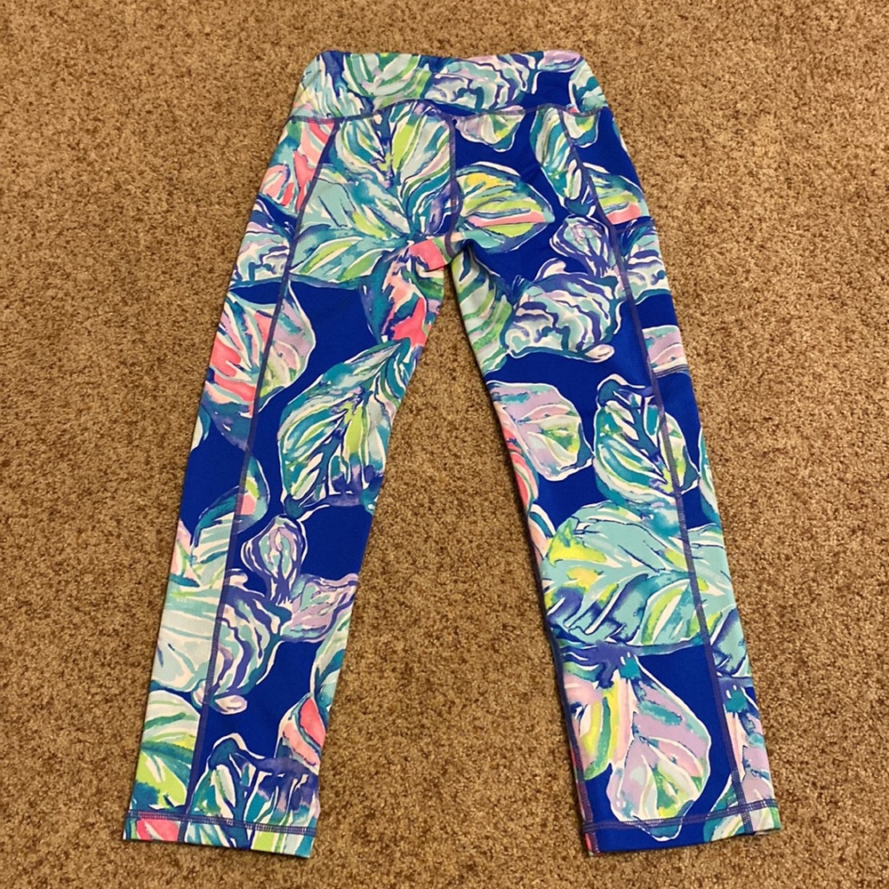 Lilly Pulitzer Luxletic Cropped Leggings with side pocket - Size XS - Picture 3 of 6